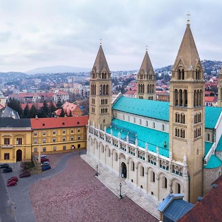 Appartamento Casa Victoria Pécs Esterno foto