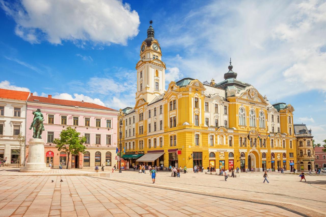 Appartamento Casa Victoria Pécs Esterno foto
