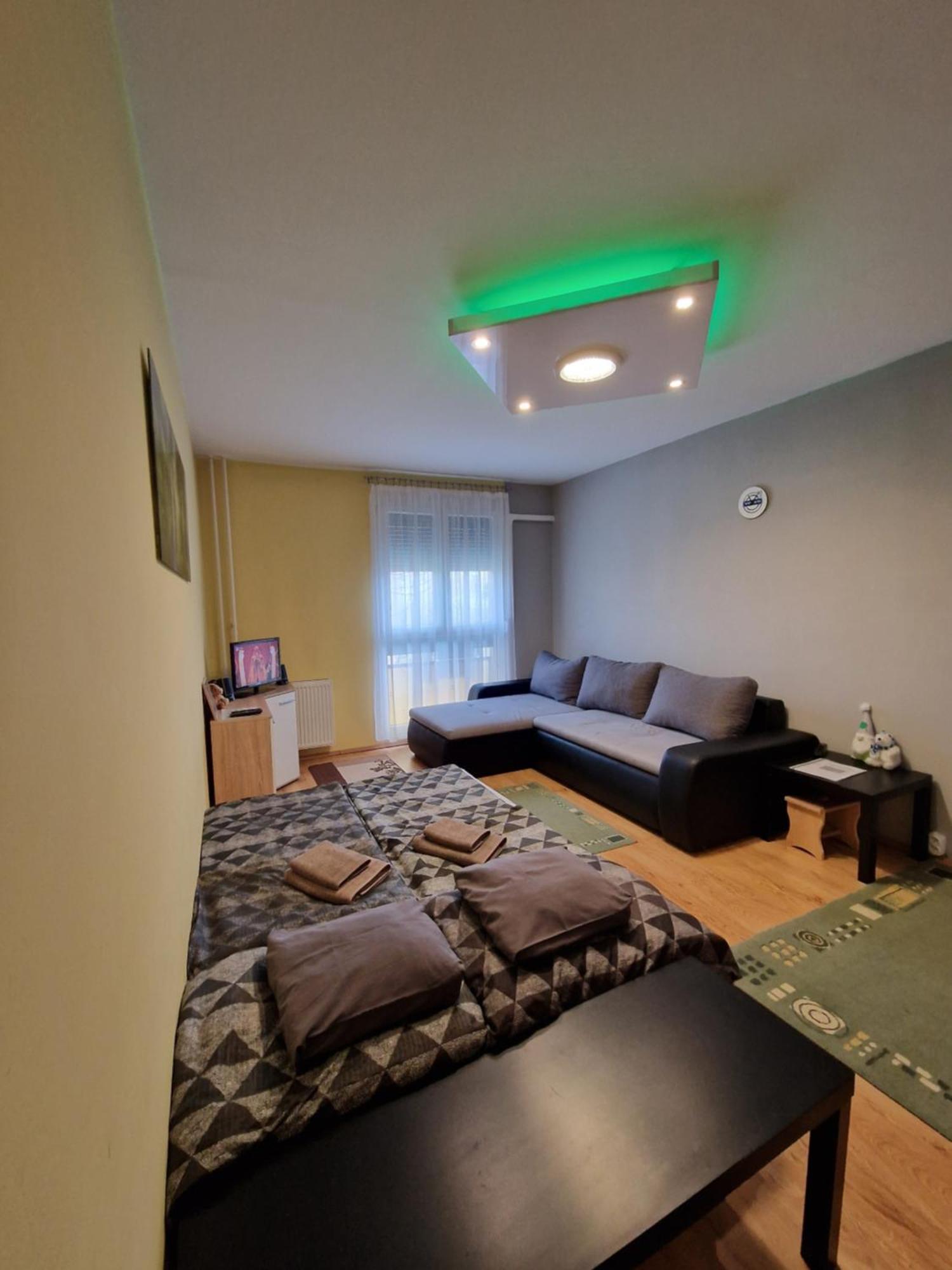 Appartamento Casa Victoria Pécs Esterno foto